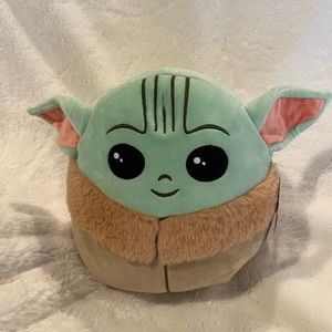 Baby Yoda Grogu Squishmallow